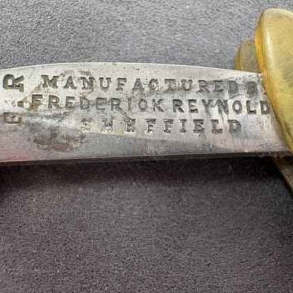 Antique Frederick Reynold Sheffield Straight Shaving Razor